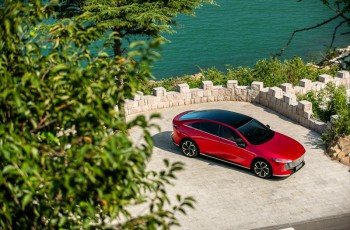 MAZDA EZ-6荣膺2026世界年度设计车大奖