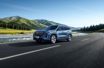 连续8月销冠再添进阶王牌，第四代博越L小蓝灯版上市限时价11.99万元